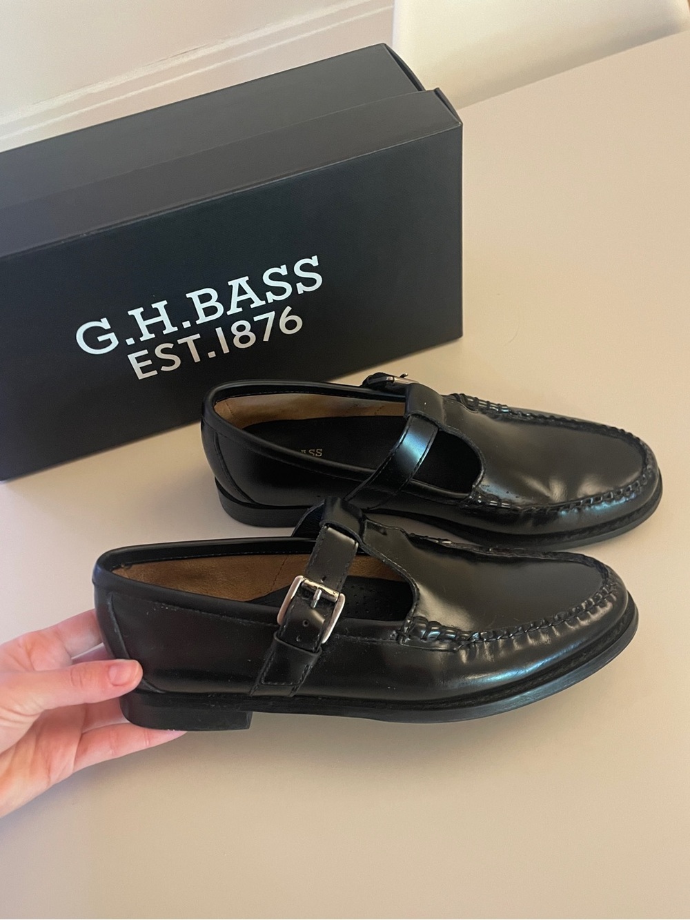 G.H. BASS Mary Jane Weejuns - Size 7 (Women’s)